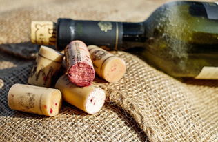 软木塞如何影响葡萄酒的陈年