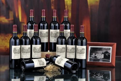 正牌木桐红酒回收价格多少钱 回收木桐红酒