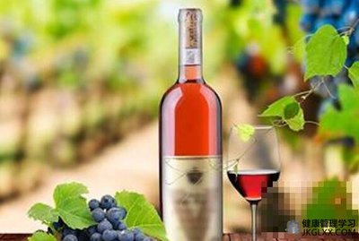 从葡萄汁到葡萄酒 风味之变与健康之选