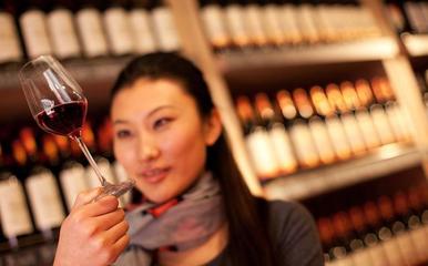 澳斯特 让高档红酒走进寻常人家的葡萄酒销售新篇章